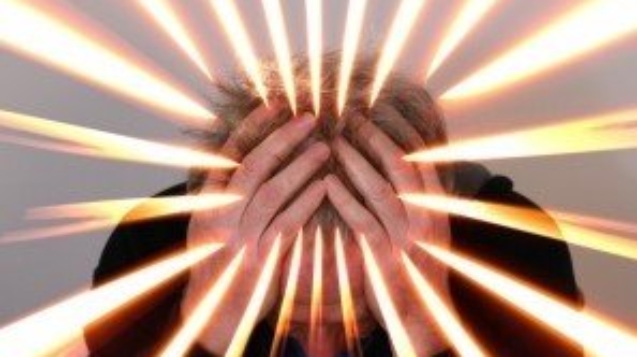 Plein la tête du stress et confinement